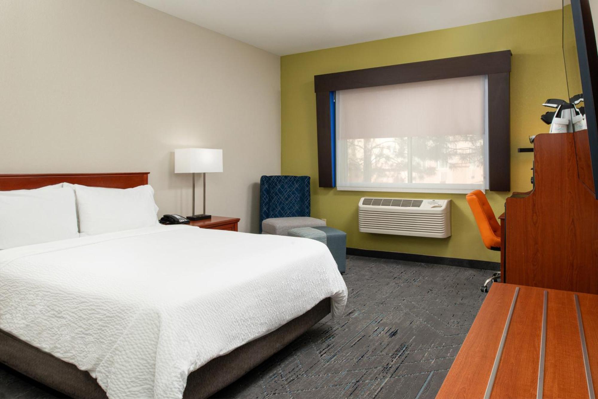 Holiday Inn Express Hotel & Suites Farmington By Ihg Exterior foto