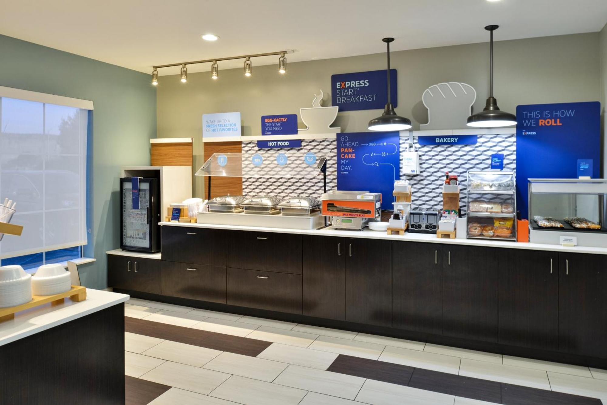 Holiday Inn Express Hotel & Suites Farmington By Ihg Exterior foto