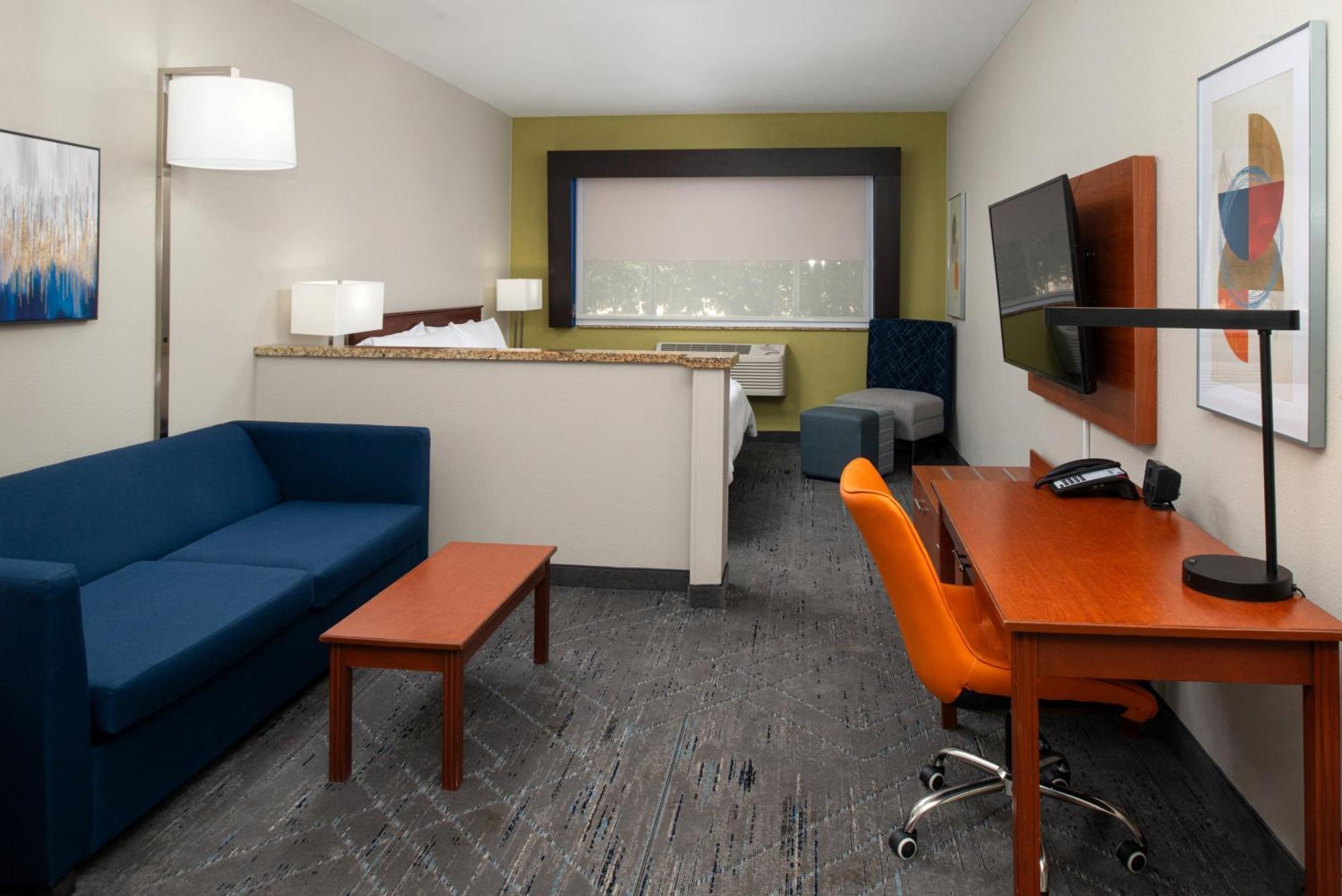 Holiday Inn Express Hotel & Suites Farmington By Ihg Exterior foto
