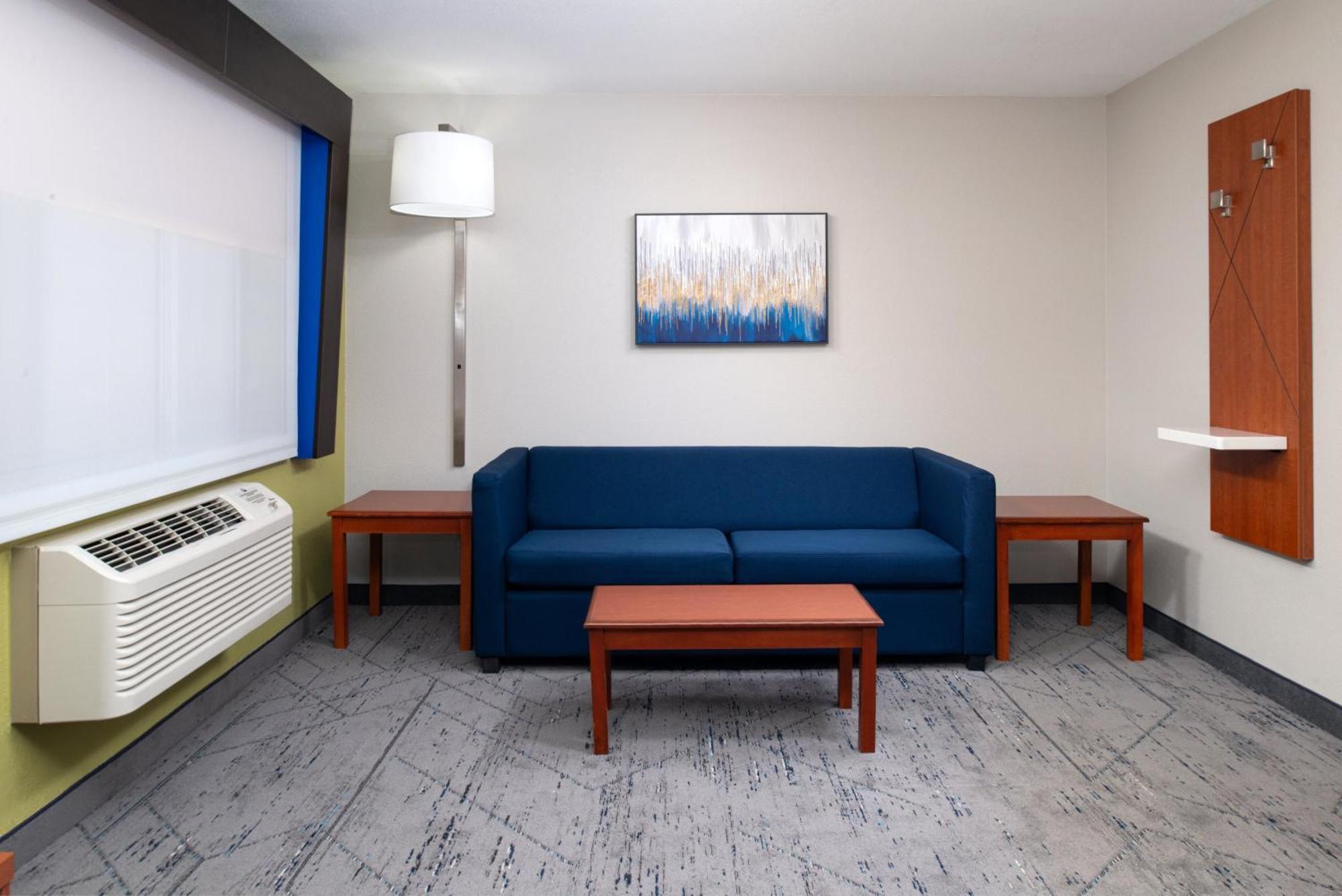 Holiday Inn Express Hotel & Suites Farmington By Ihg Exterior foto